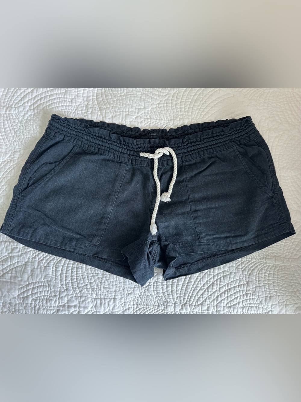 Roxy Black Elastic Waist Drawstring Athletic Shorts